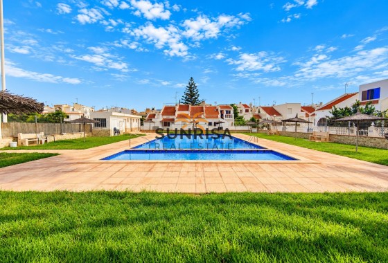 Maison de ville · Revente - Torrevieja · Nueva Torrevieja · Alicante · Espagne