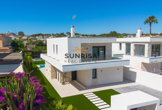 Villa · Nouvelle construction - Torrevieja · Los Balcones · Alicante · Espagne
