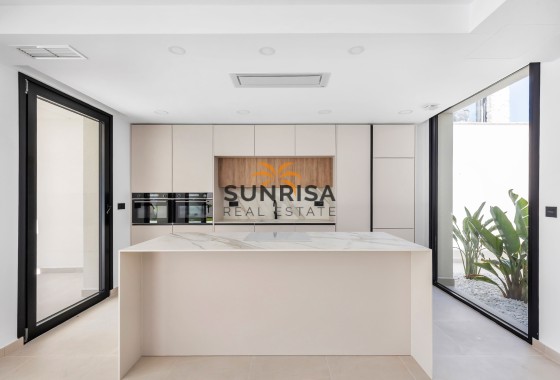 Villa · Nouvelle construction - Torrevieja · Los Balcones · Alicante · Espagne