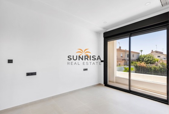 Villa · Nouvelle construction - Torrevieja · Los Balcones · Alicante · Espagne