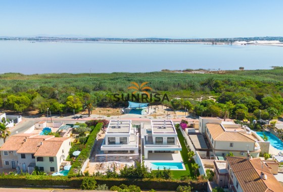 Villa · Nouvelle construction - Torrevieja · Los Balcones · Alicante · Espagne