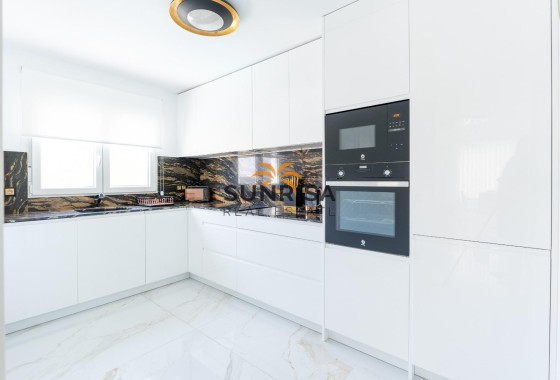 Maison de ville · Revente - Torrevieja · Punta Prima · Alicante · Espagne