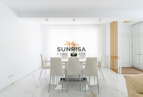 Maison de ville · Revente - Torrevieja · Punta Prima · Alicante · Espagne