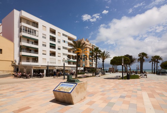 Appartement · Revente - Torrevieja · La Mata pueblo · Alicante · Espagne