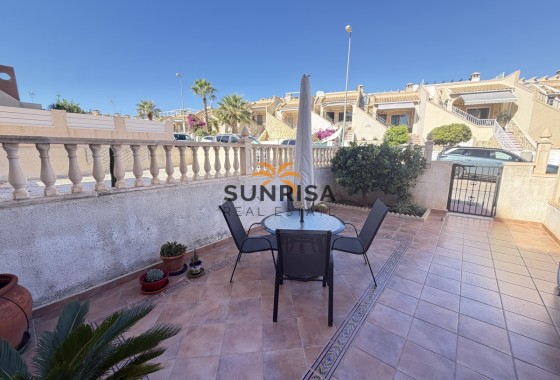 Appartement · Revente - Villamartin · Alicante · Espagne