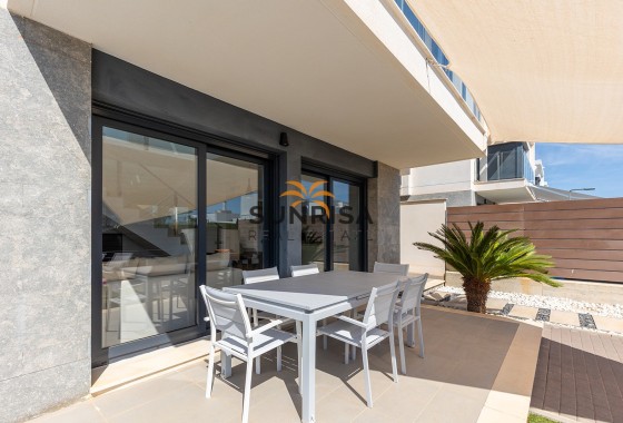 Villa · Revente - Orihuela · Entre Naranjos Vistabella · Alicante · Espagne
