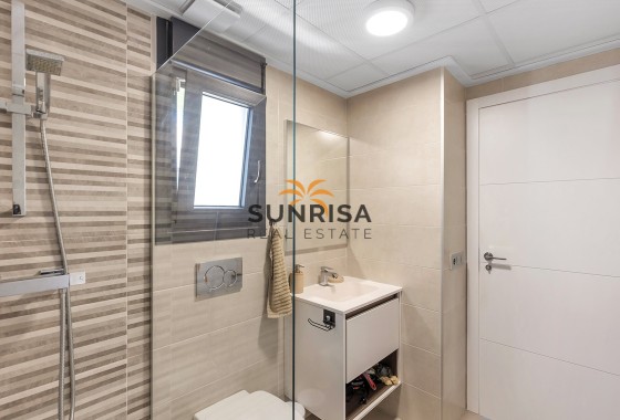 Villa · Revente - Orihuela · Entre Naranjos Vistabella · Alicante · Espagne