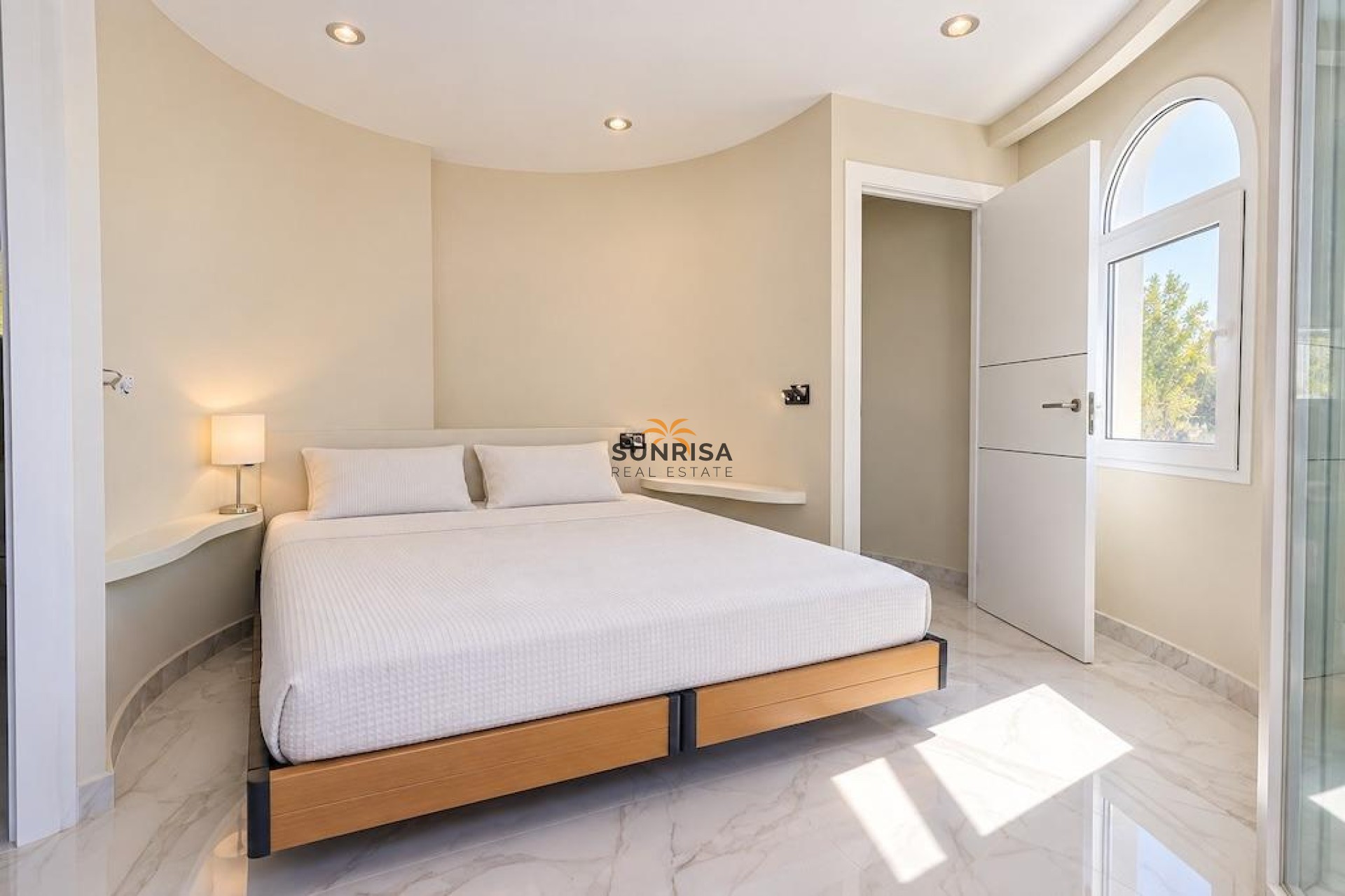 Revente - Maison - Altea