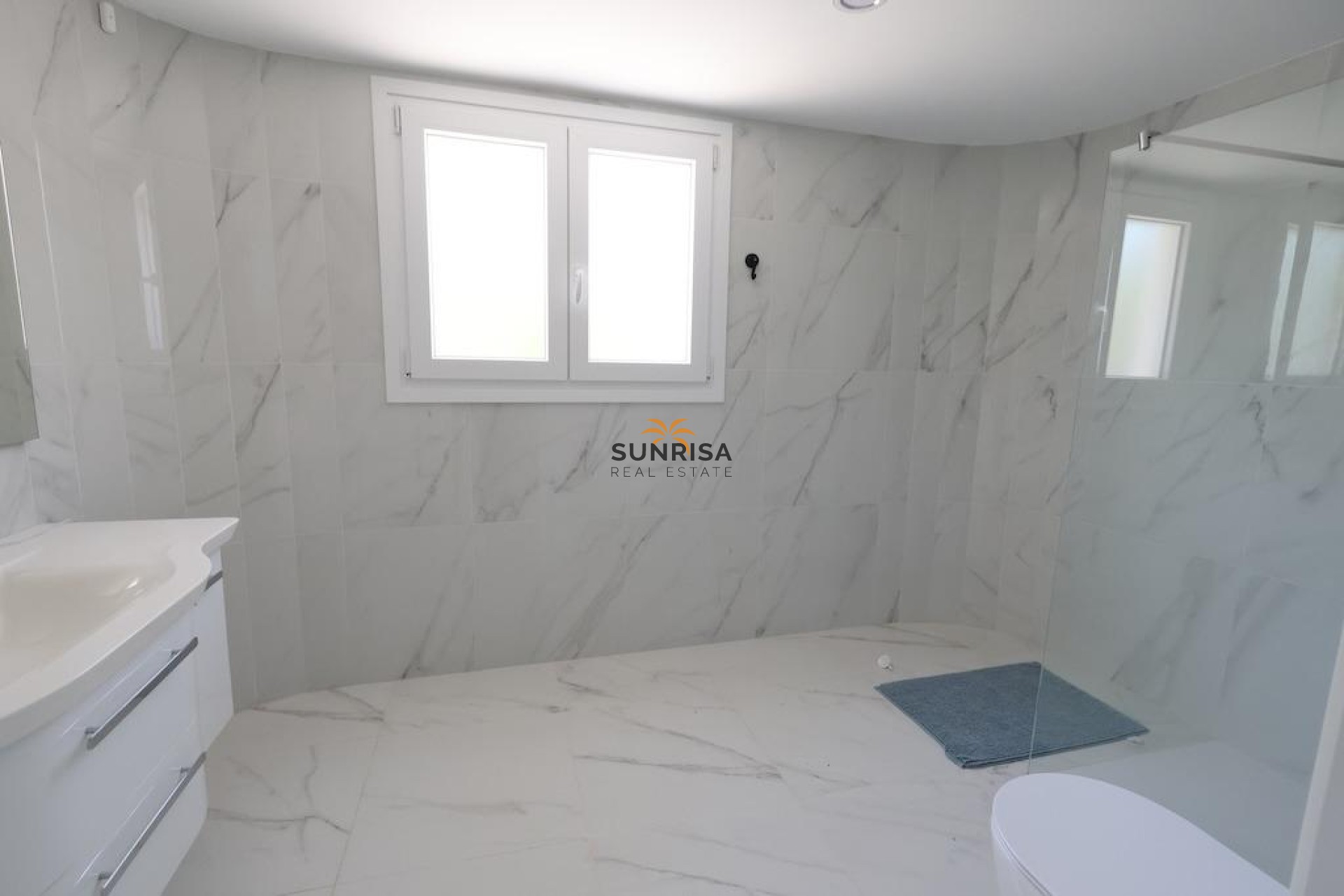 Revente - Maison - Altea