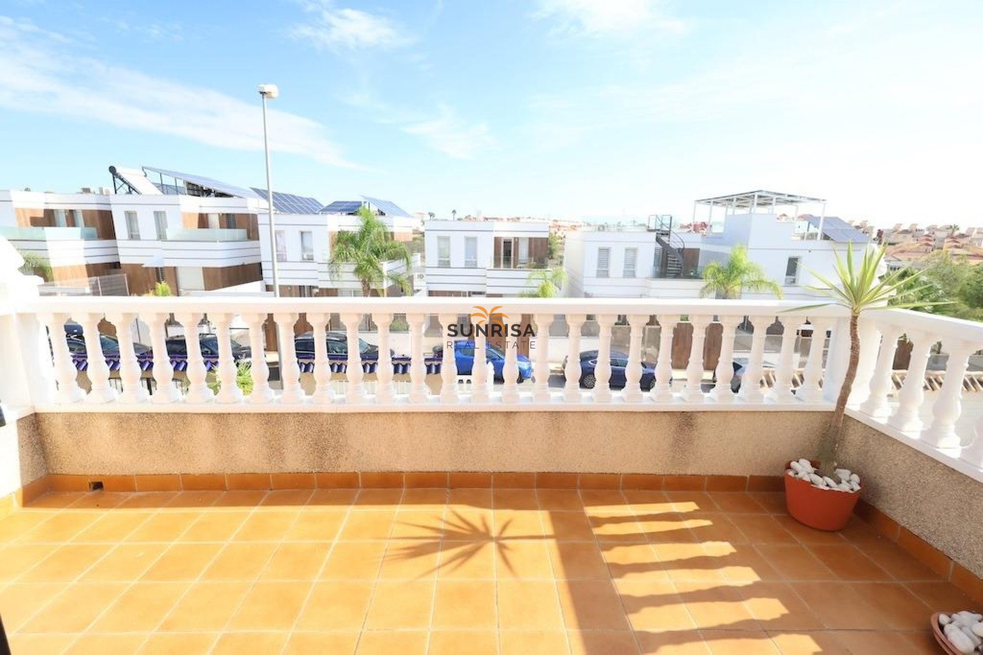 Resale - House - Orihuela Costa