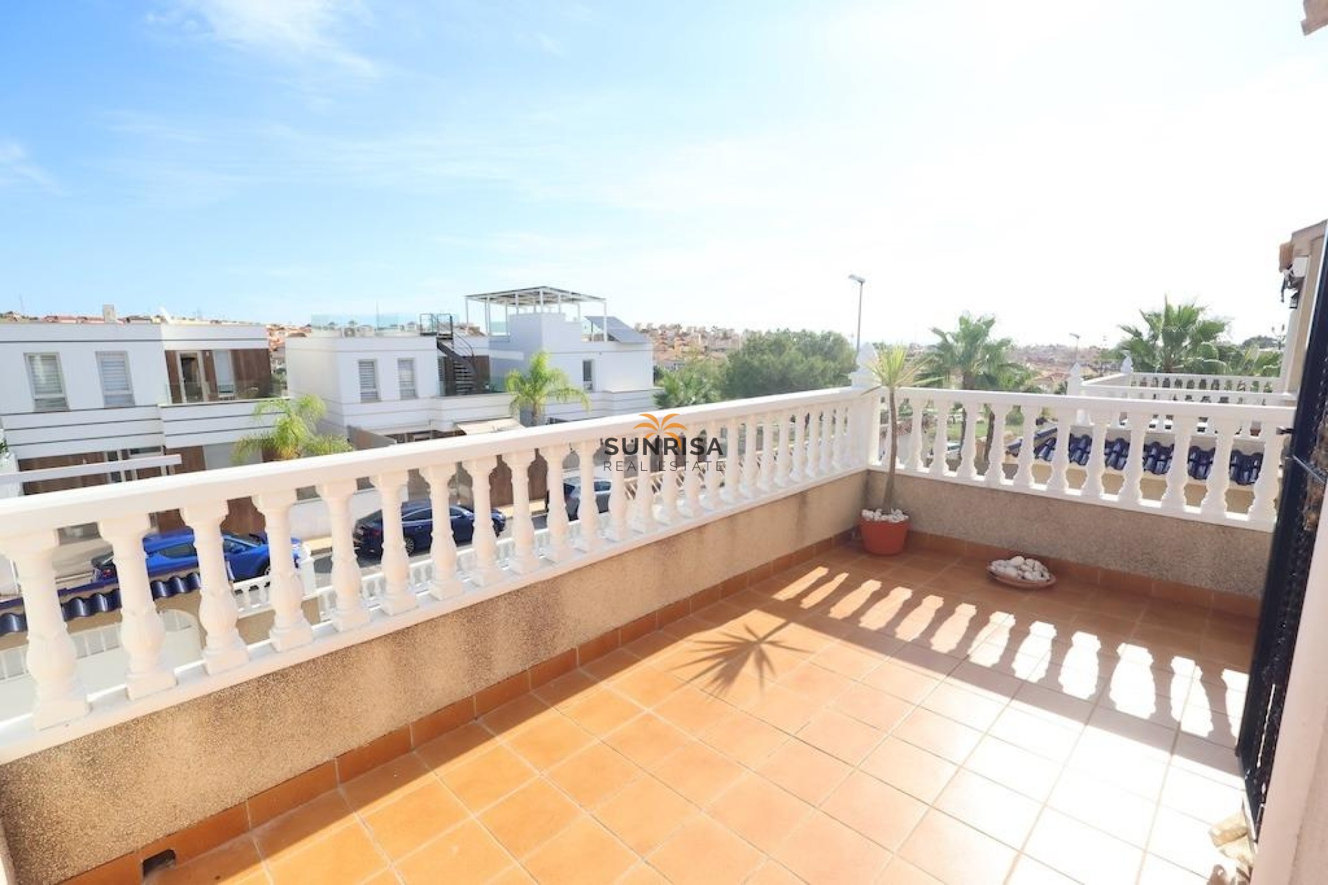 Resale - House - Orihuela Costa