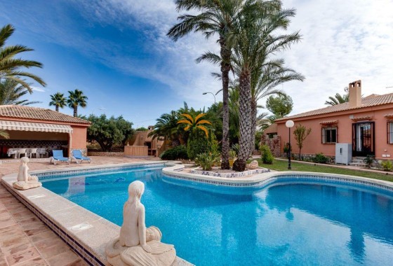 Villa · Revente - Torrevieja · La Siesta - El Salado - Torreta · Alicante · Espagne