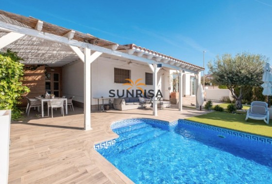 Villa · Revente - San Fulgencio · Alicante · Espagne