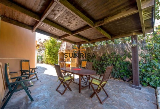 Villa · Revente - Torrevieja · La Mata · Alicante · Espagne