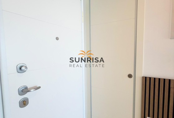 Appartement · Revente - Torrevieja · Punta Prima · Alicante · Espagne
