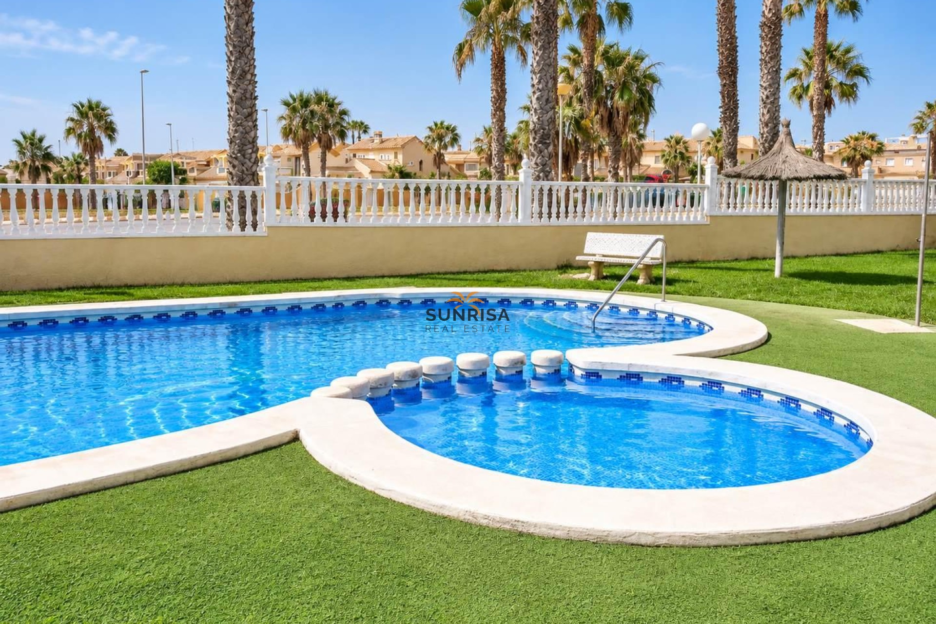 Revente - Bungalow - Orihuela Costa