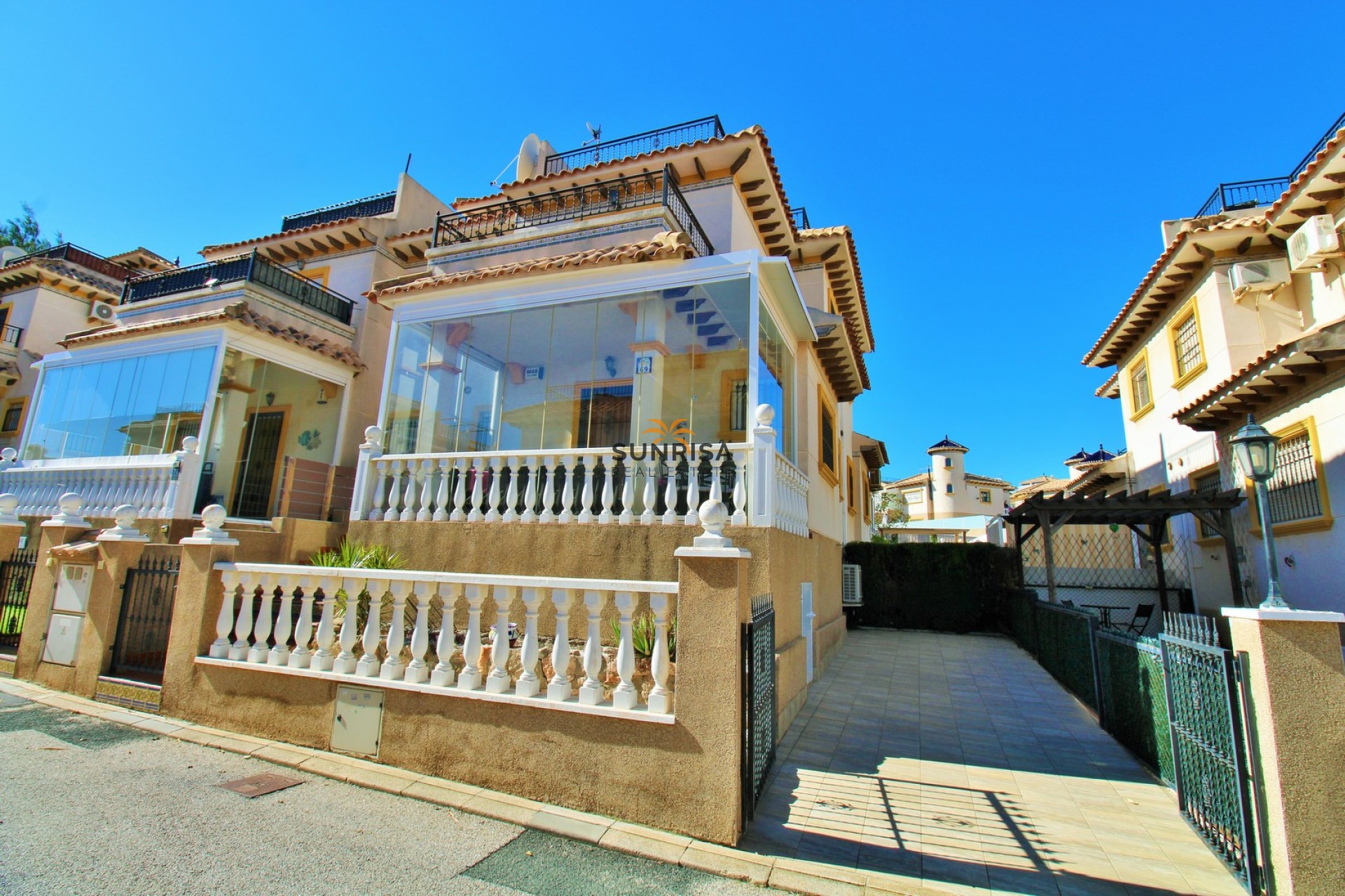 Revente - Maison de ville - Villamartin