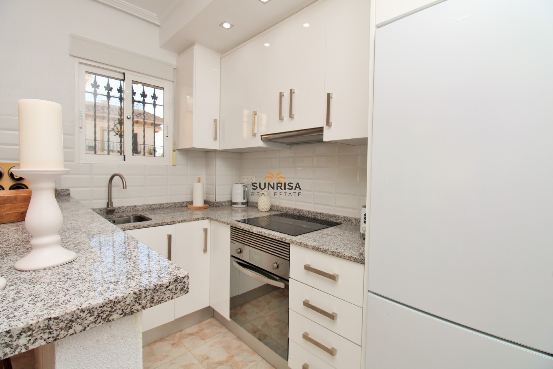 Revente - Maison de ville - Villamartin