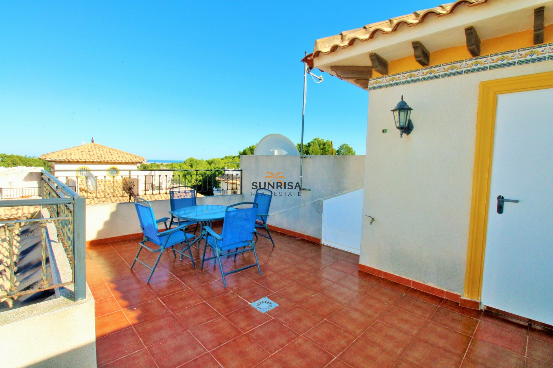 Revente - Maison de ville - Villamartin
