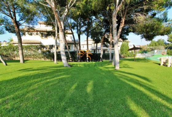 Maison de ville · Revente - Villamartin · Alicante · Espagne