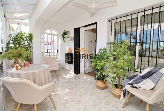 Appartement · Revente - Villamartin · Alicante · Espagne