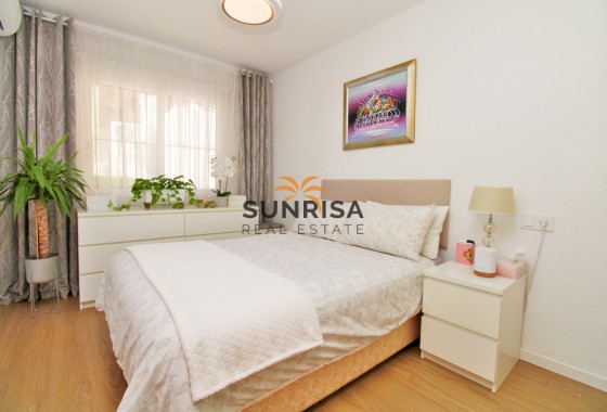 Appartement · Revente - Villamartin · Alicante · Espagne