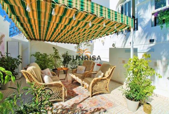 Appartement · Revente - Villamartin · Alicante · Espagne