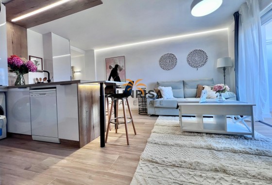 Appartement · Revente - Torrevieja · Punta Prima · Alicante · Espagne