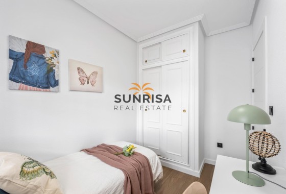 Appartement · Revente - Orihuela Costa · Playa Flamenca · Alicante · Espagne