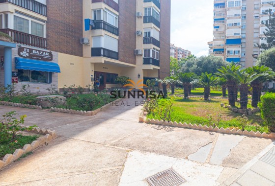Appartement · Revente - Orihuela Costa · Campoamor · Alicante · Espagne