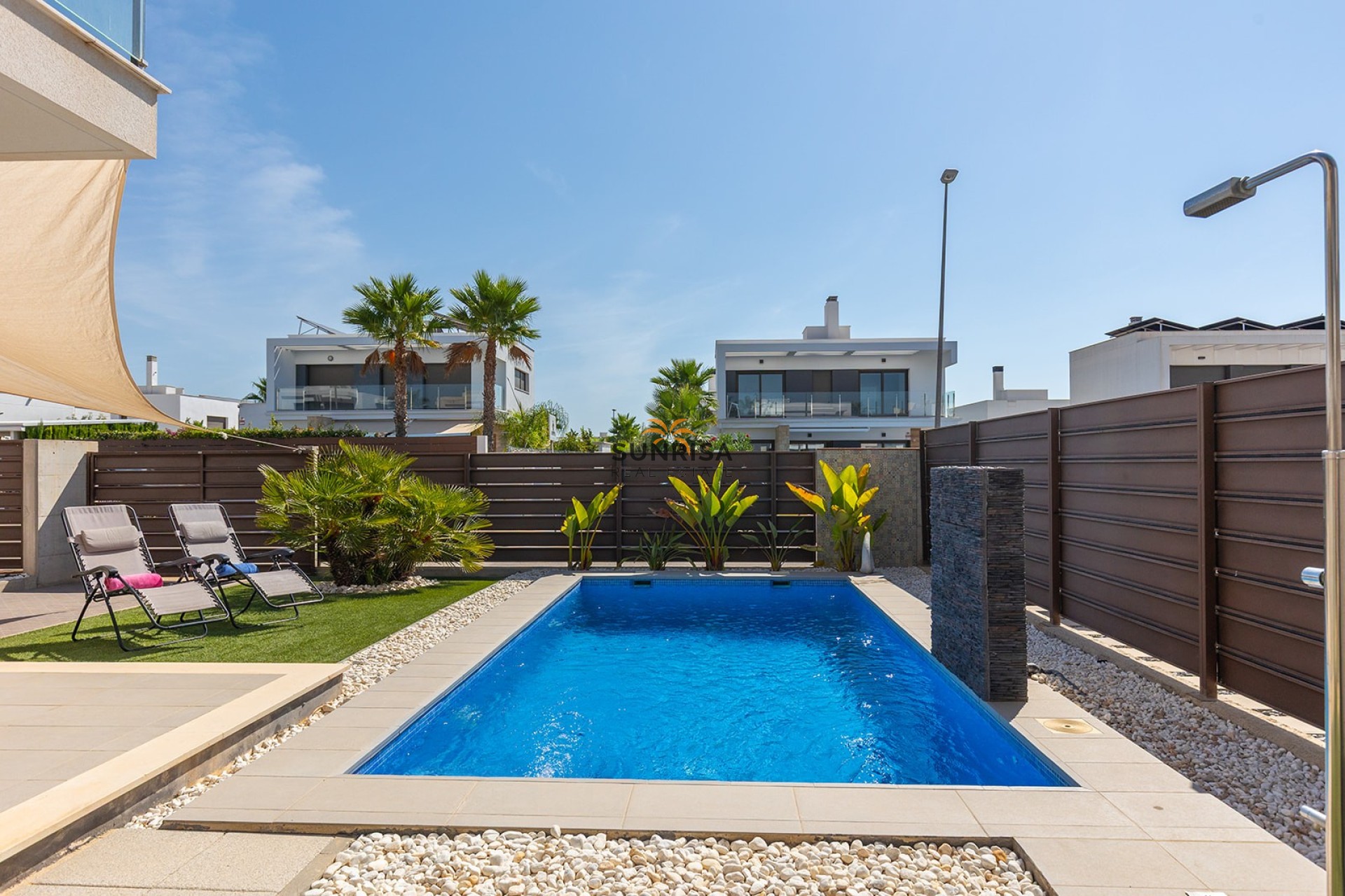Resale - Villa - Orihuela