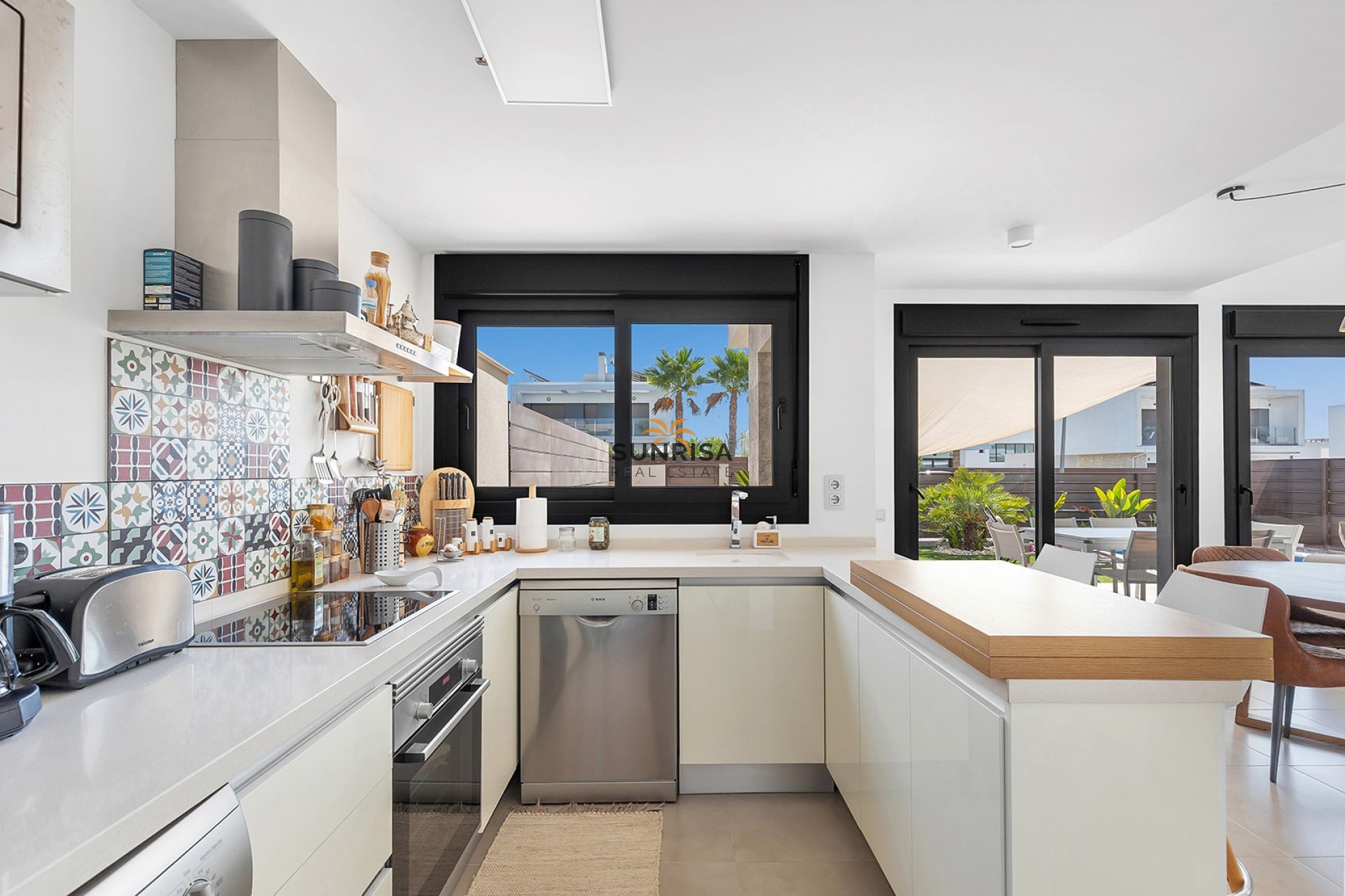 Resale - Villa - Orihuela