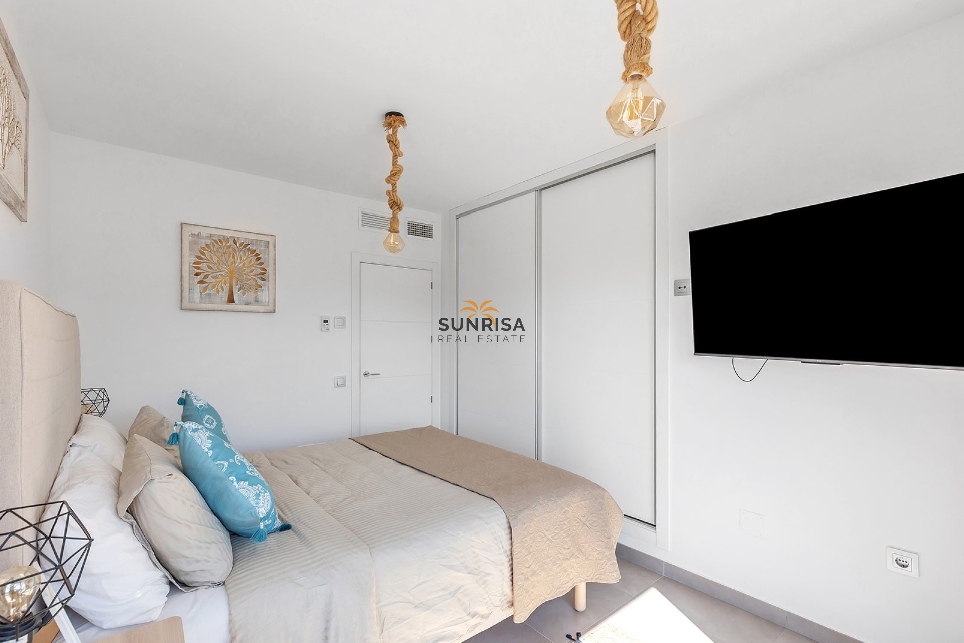 Resale - Villa - Orihuela