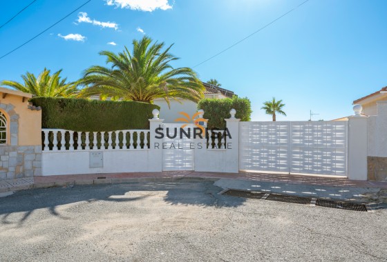 Villa · Herverkoop - Ciudad Quesada · Alicante · Spanje
