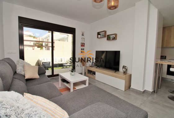 Villa · Herverkoop - Orihuela Costa · PAU 8 · Alicante · Spanje
