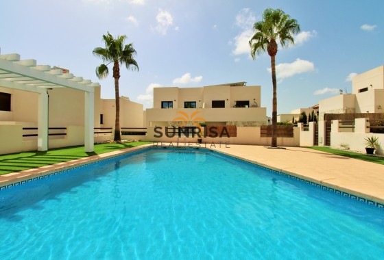 Villa · Herverkoop - Orihuela Costa · PAU 8 · Alicante · Spanje