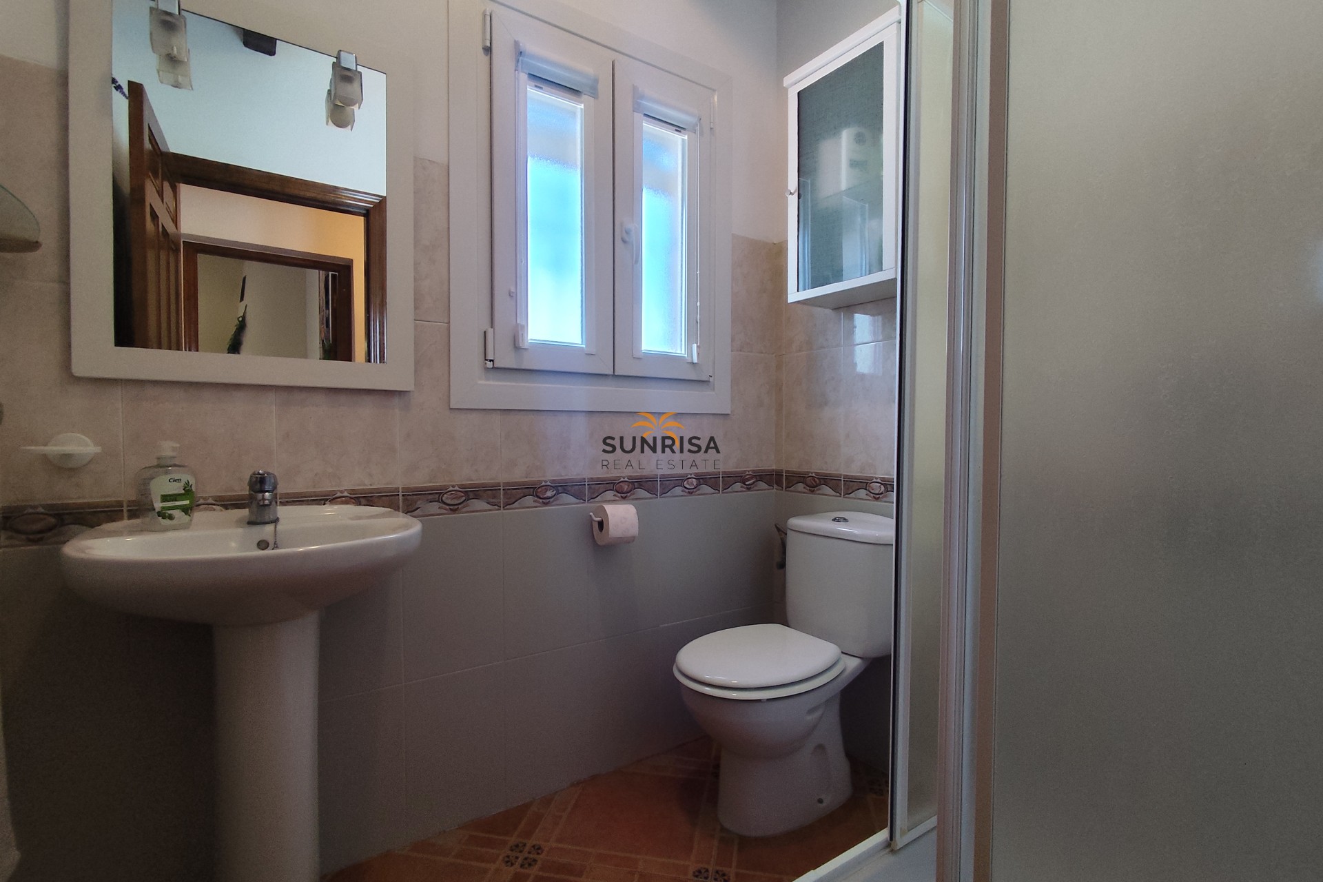 Resale - Villa - Orihuela