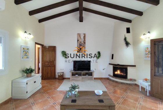 Villa · Resale - Orihuela · Alicante · Spain