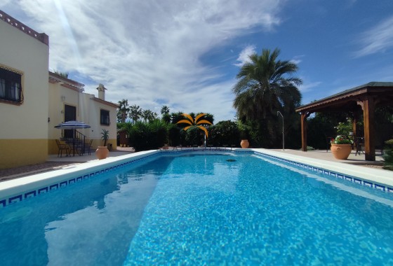 Villa · Resale - Orihuela · Alicante · Spain