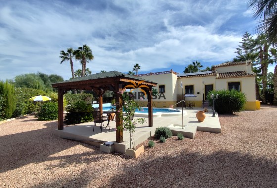 Villa · Resale - Orihuela · Alicante · Spain