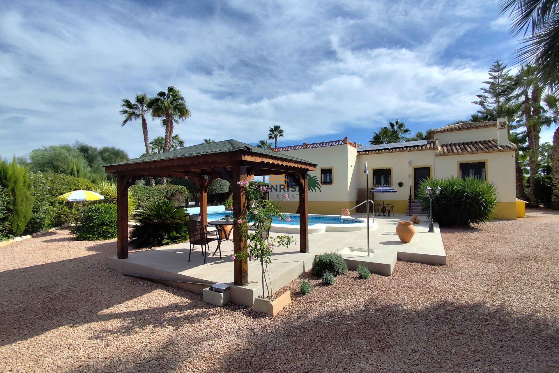 Resale - Villa - Orihuela