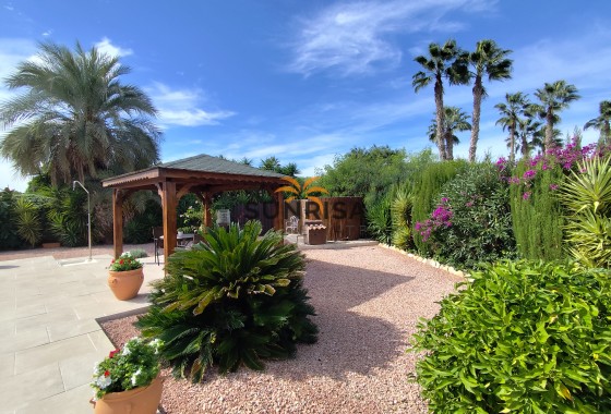 Villa · Resale - Orihuela · Alicante · Spain