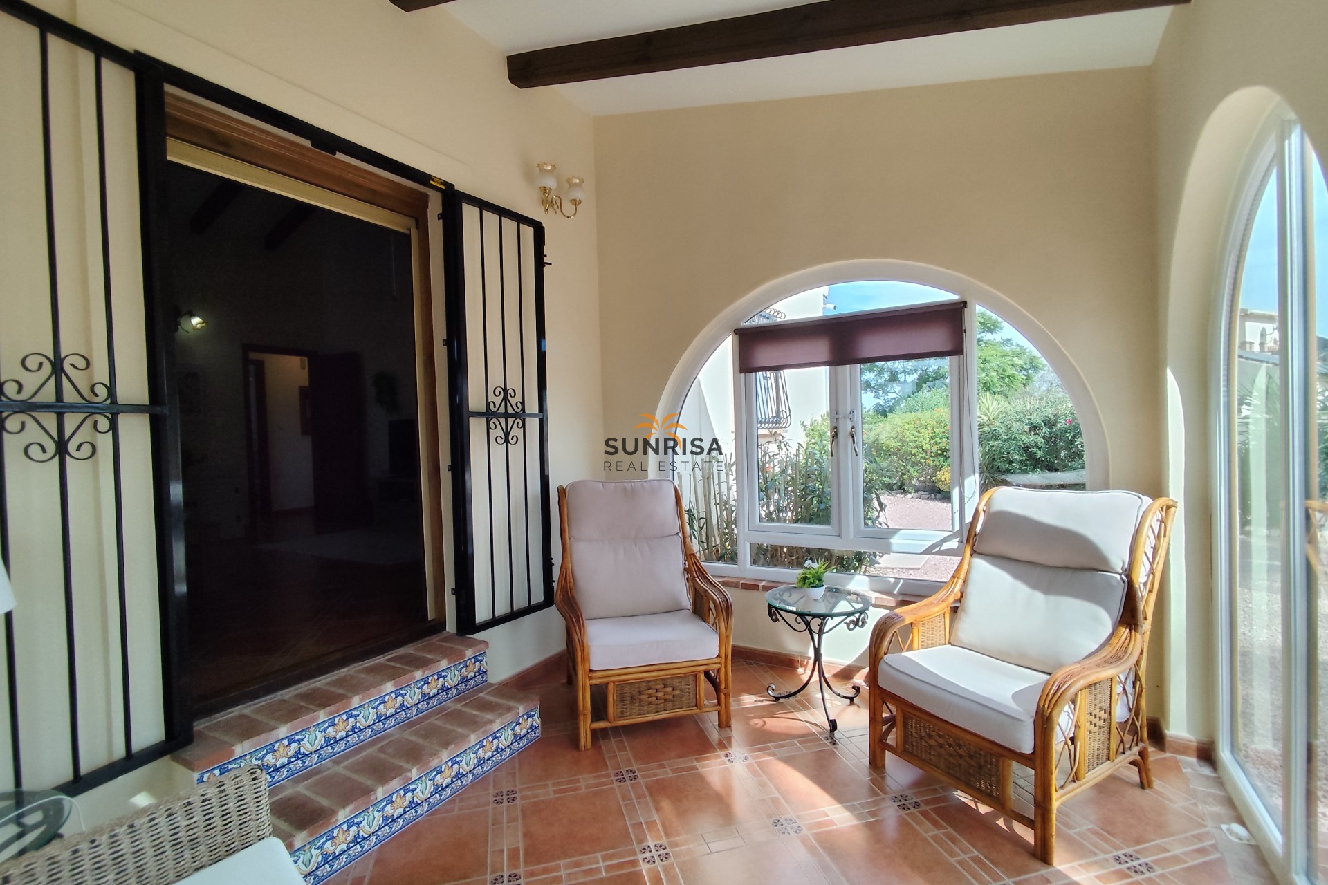 Resale - Villa - Orihuela