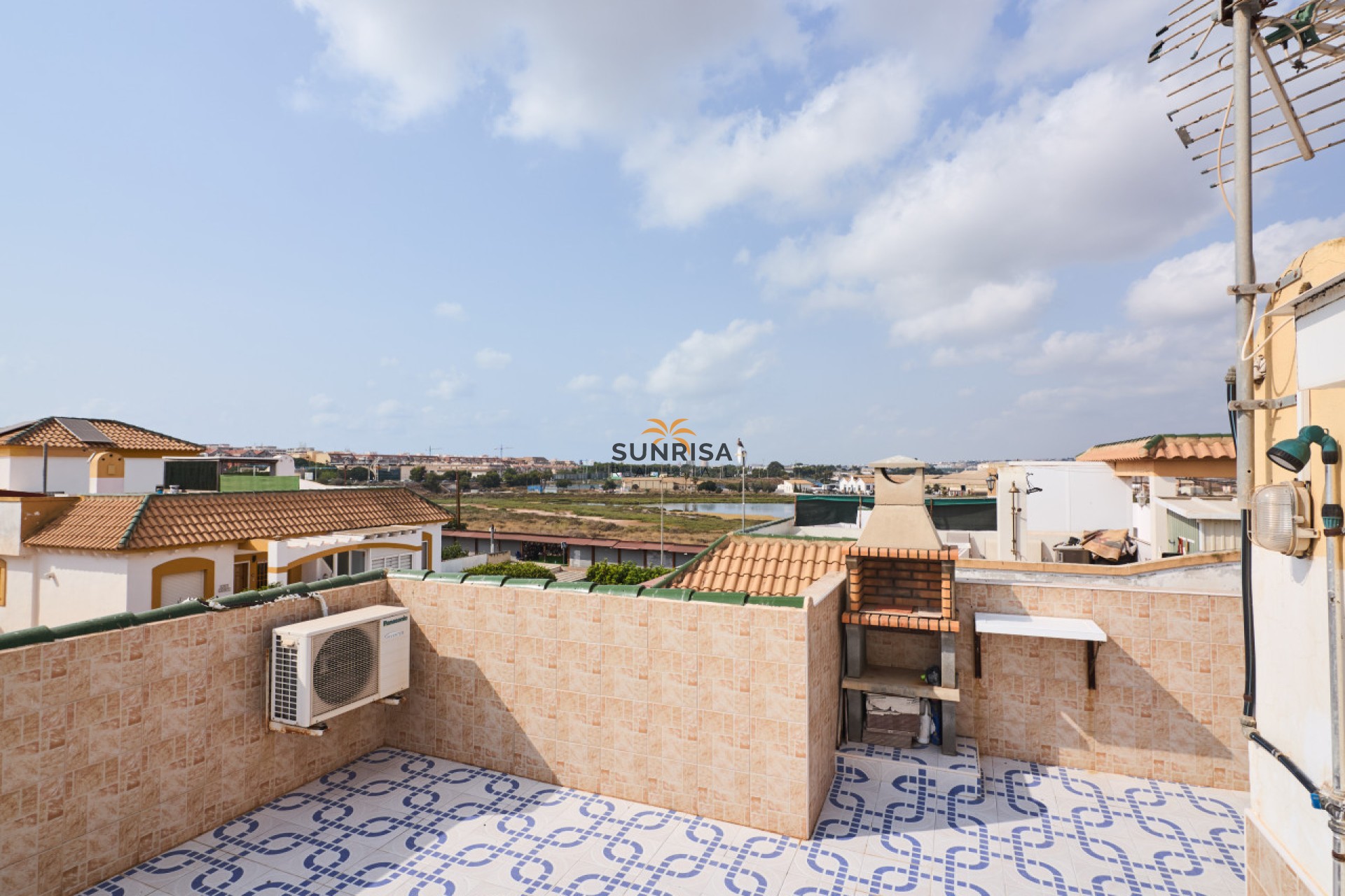 Herverkoop - Villa - Torrevieja