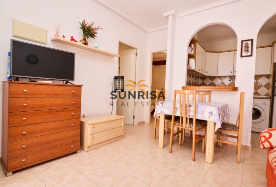 Appartement · Herverkoop - Torrevieja · Acequion · Alicante · Spanje