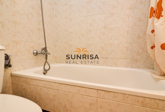 Appartement · Herverkoop - Torrevieja · Acequion · Alicante · Spanje