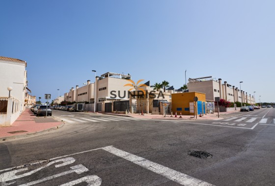 Appartement · Herverkoop - Torrevieja · Acequion · Alicante · Spanje
