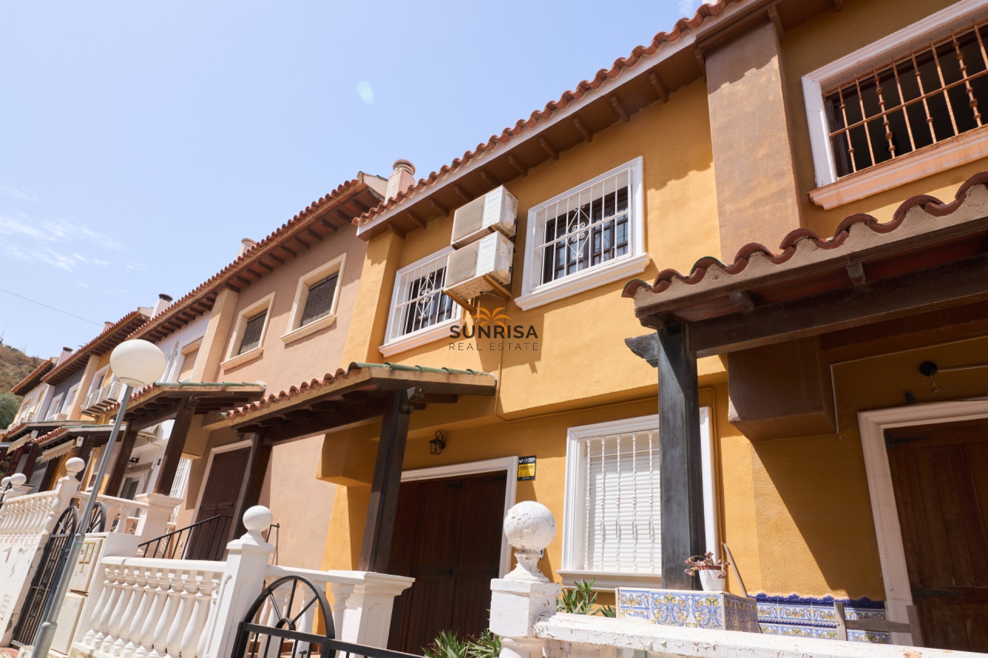 Herverkoop - Herenhuis - Torrevieja