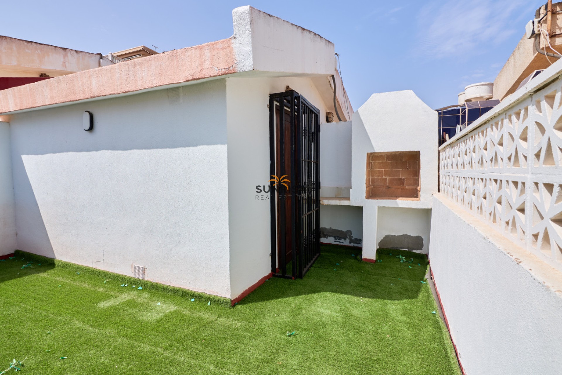 Herverkoop - Herenhuis - Torrevieja