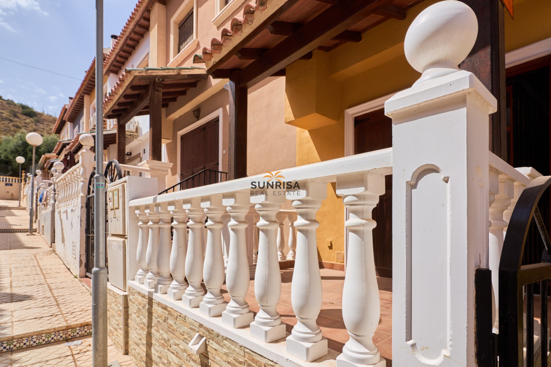 Herverkoop - Herenhuis - Torrevieja